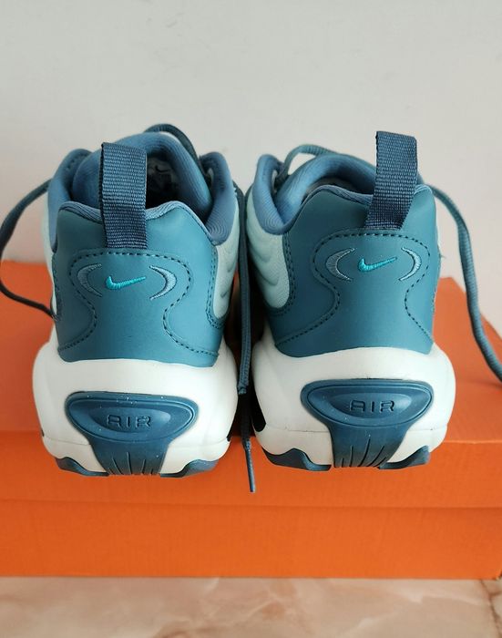 Спортни обувки Nike Air Max Portal