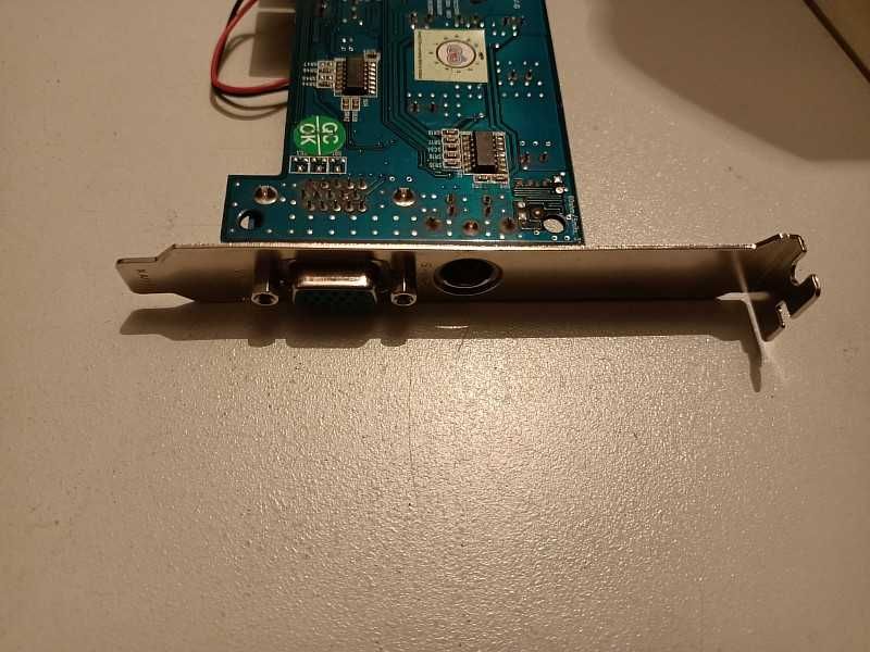 Продам видеокарту "NVIDIA GeForce 4 MX 440-8x-D64MB".