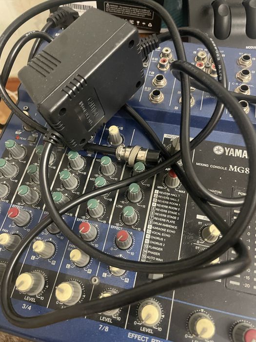 Звукавой микшер Yamaha