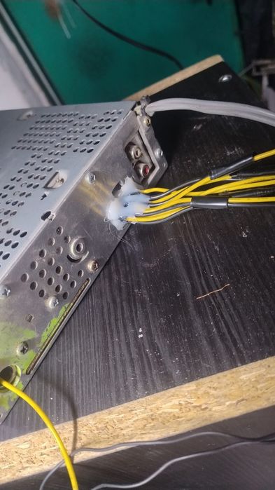 Продам автомагнитолу pioneer