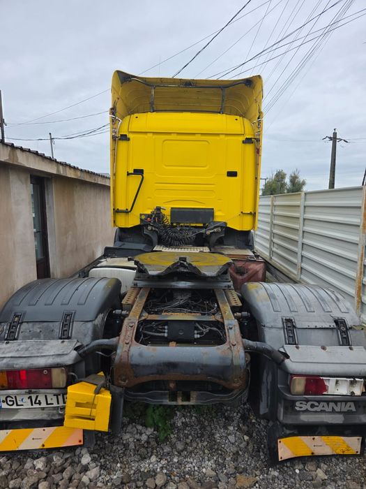 Dezmembrez scania 112L