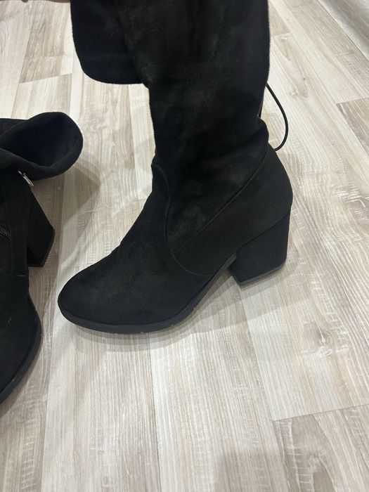 Велурени ботуши