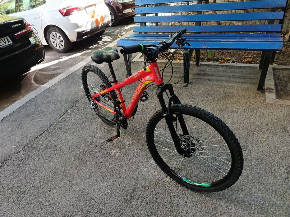 Vând bicicleta 24 inch