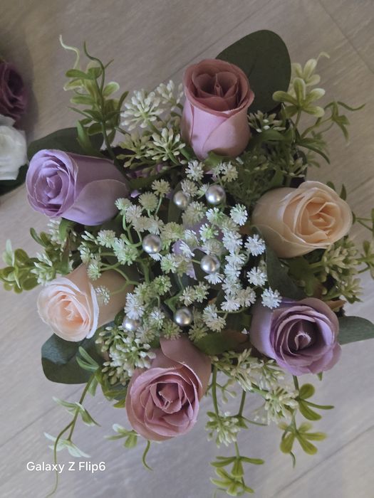 Уникална декорация за дома: Фенери с пролетна украса