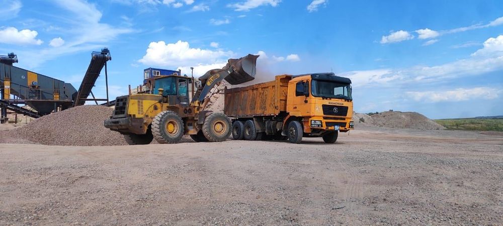 Вывоз строительного мусора снега