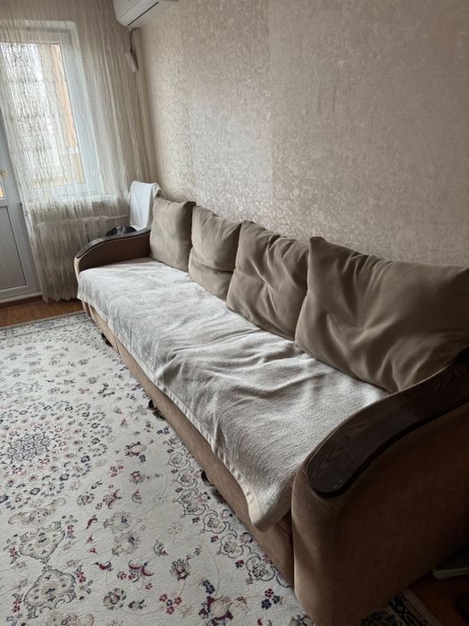 Диван для гостиной