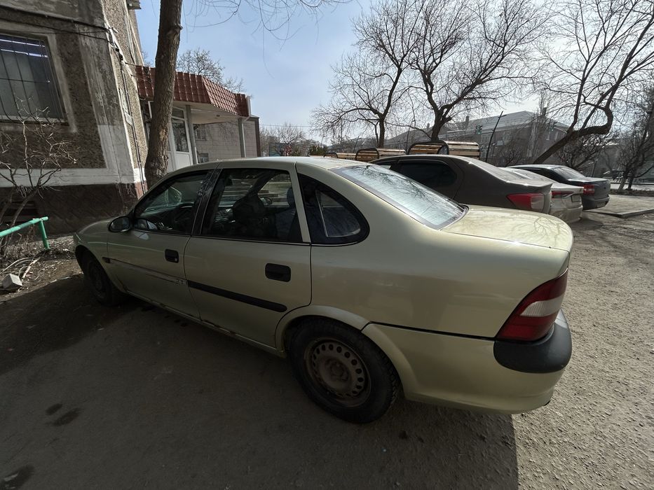 Продам машину Опель