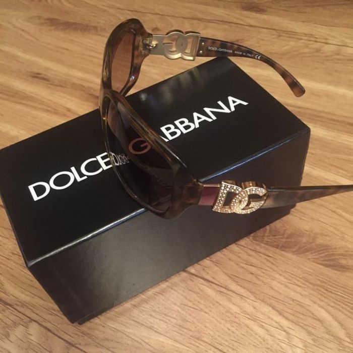 Очки солнцезащитные