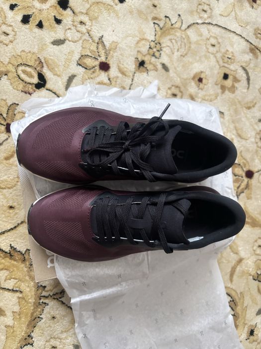 Кроссовки уан бестселлер