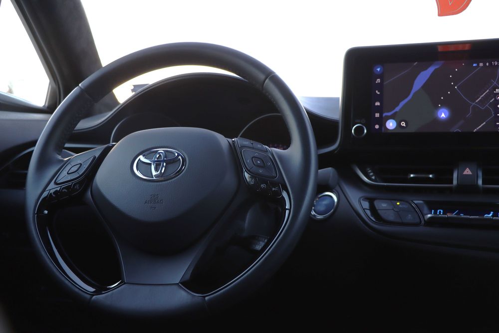 Toyota C-HR 2.0 Hybrid
