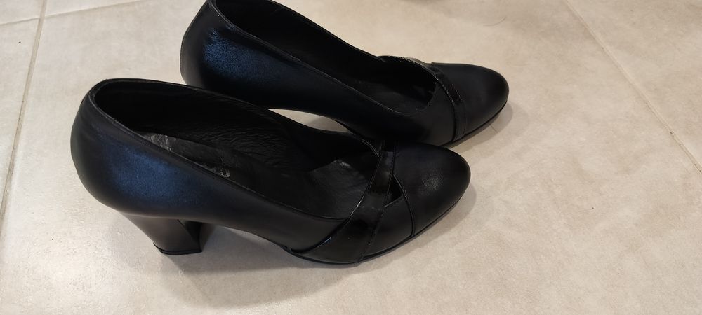 Официални обувки