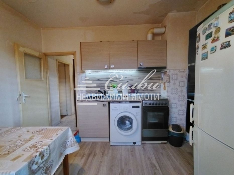 Продава се Двустаен апартамент в Шумен, Гривица - 59 кв.м за 1599 €/кв.м - Снимка #1