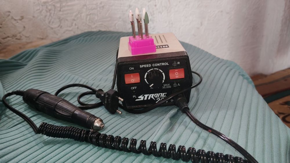 Апарат для маникюра