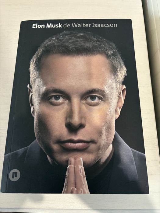 Carte Biografie Elon Musk