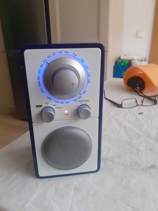 radio analogic Germania cu acumulator