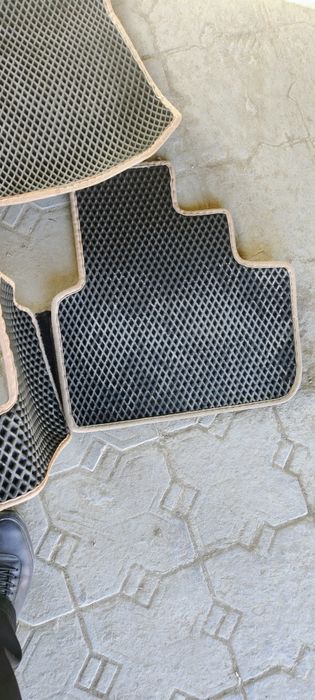 Ева полики бмв е83