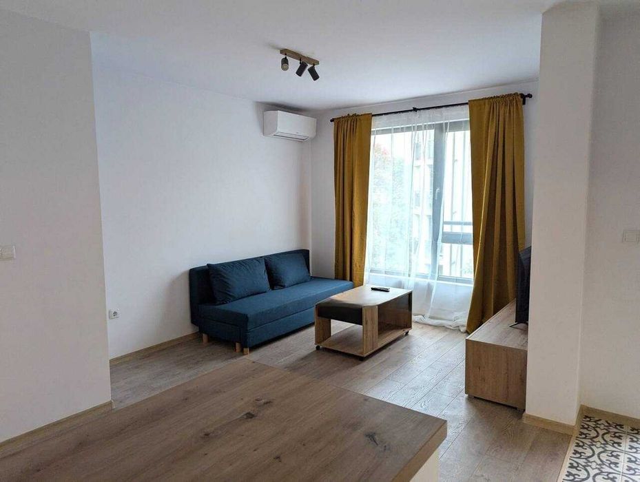 Дава се под наем Двустаен апартамент в София, Център - 72 кв.м за 510 € - Снимка #2