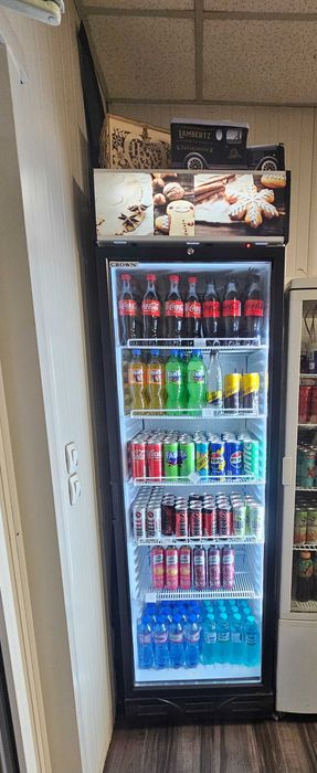 Хладилна витрина