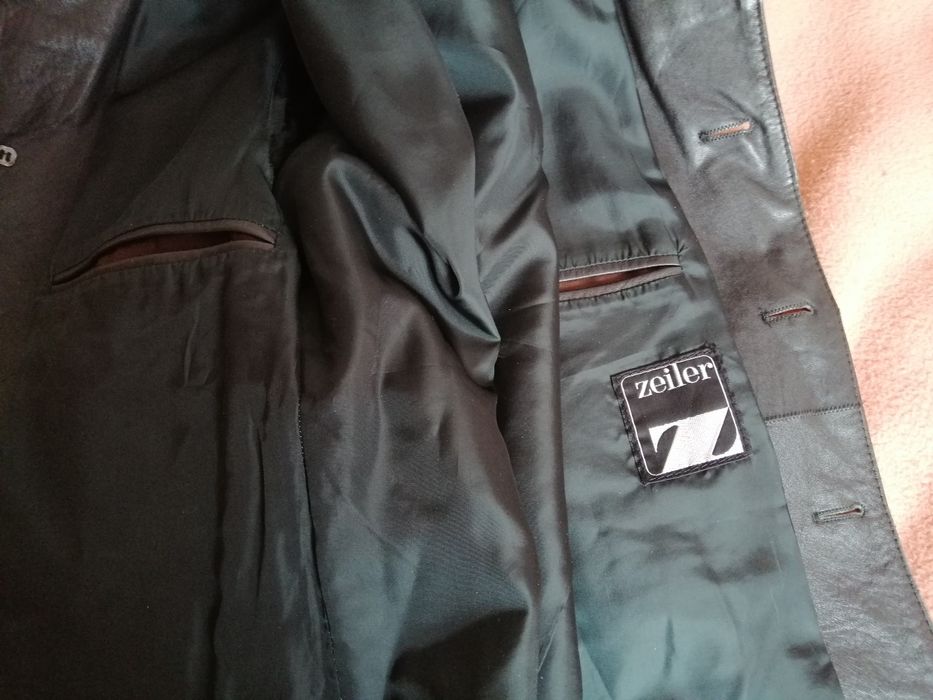 Дамски кожени якета, 2 броя, за слаба дама