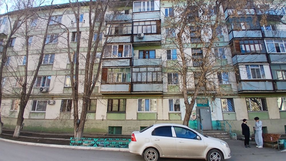 Продам 1 - ком квартиру