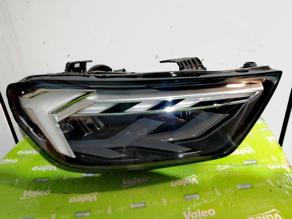 Фар фарове за Ауди А1 / Audi A1 Valeo FUL LED.