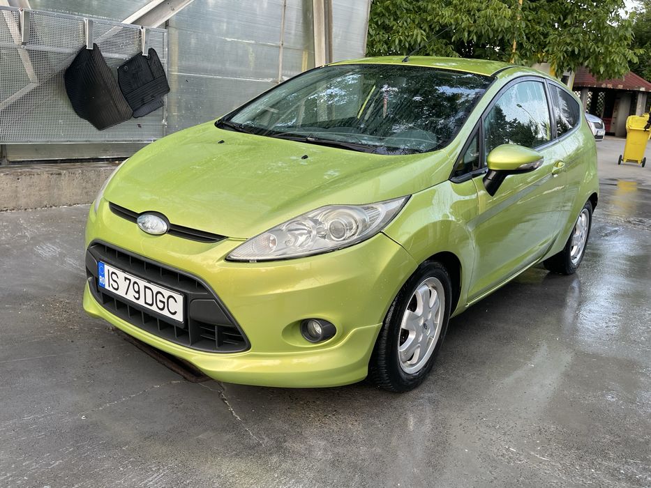 Ford fieata  2009