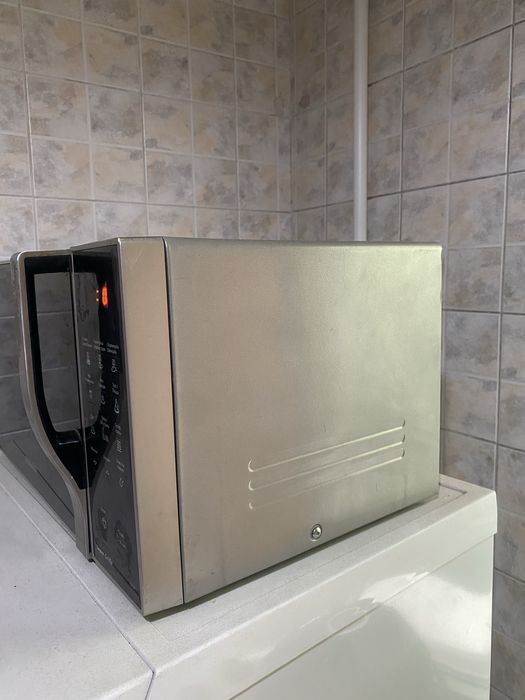 Микроволновка Samsung