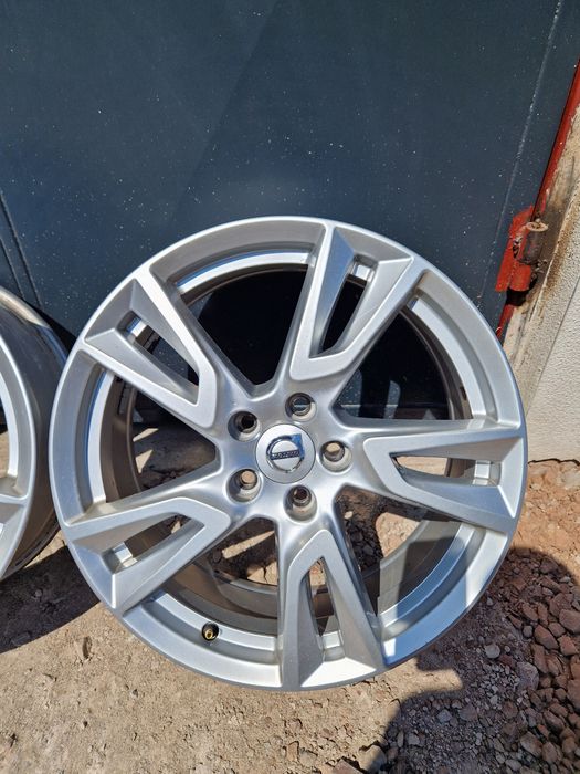 Оригинални джанти за Volvo