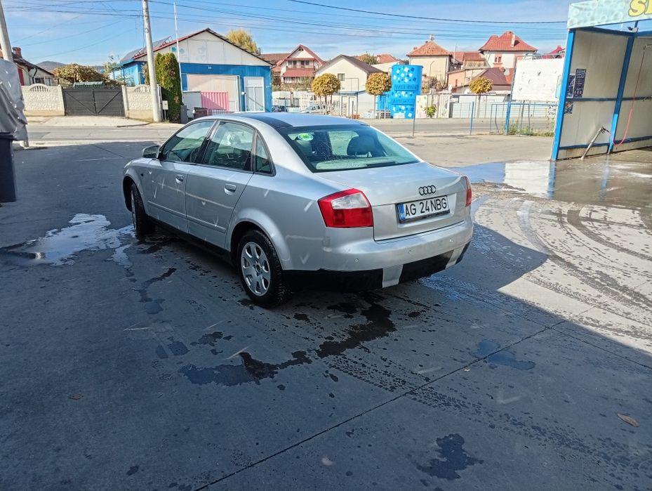 AUDI  2002 — imagine 4
