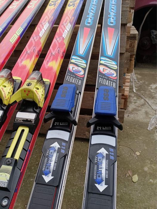 Продавам ски