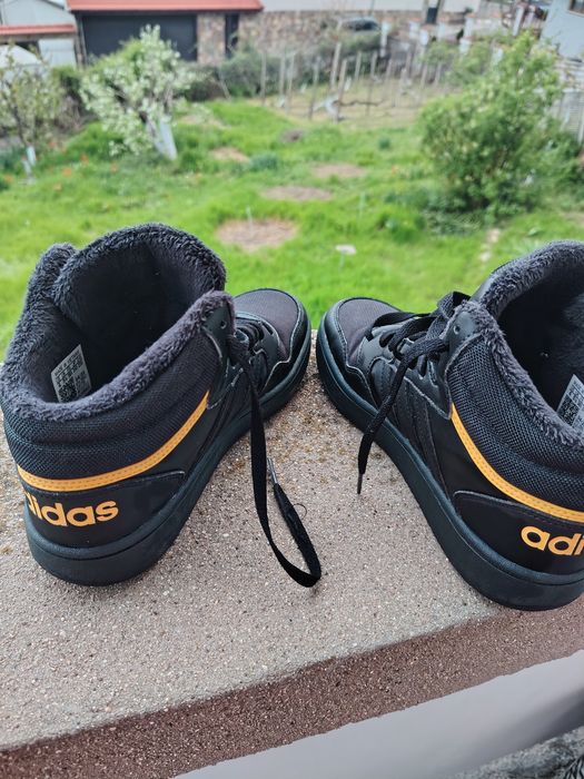 Маратонки Adidas