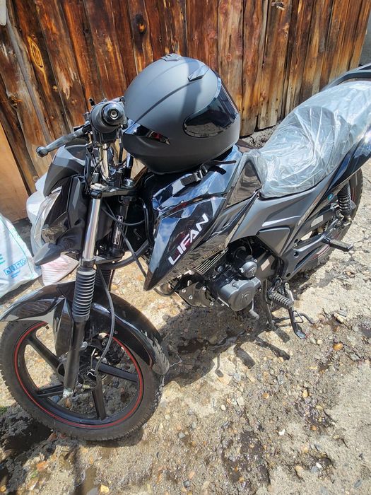 Мотоцикл  Lifan150-2e