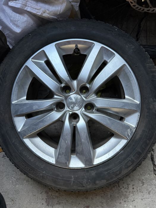 Гуми с джанти 16” Peugeot 308