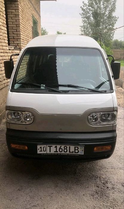 Damas Deluxe 2025