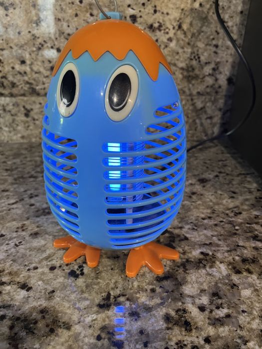 Лампа против насекоми