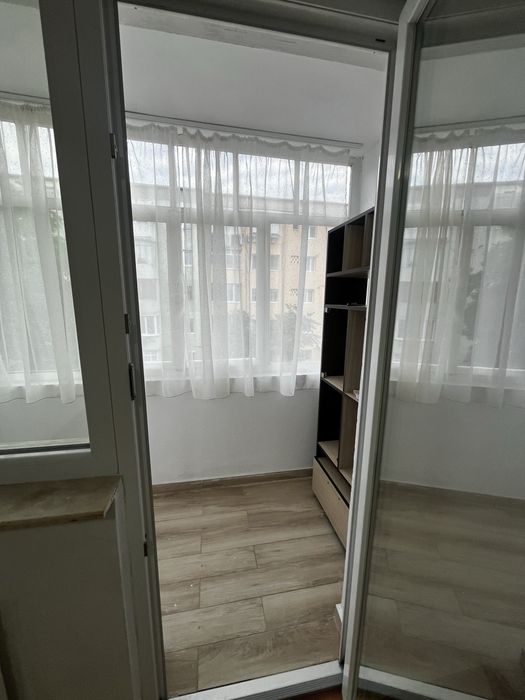 Vand  apartament ultracentral langa facultatea Dragan