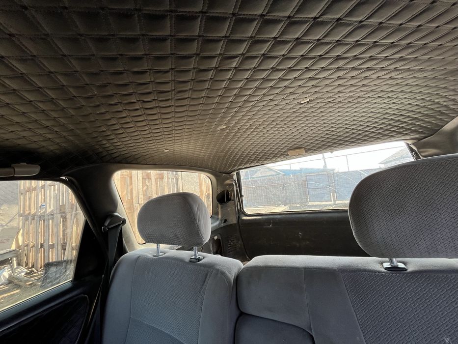 Nissan Primers 1994 обьем двигателя 1,6 в хорошем состояний уневерсал