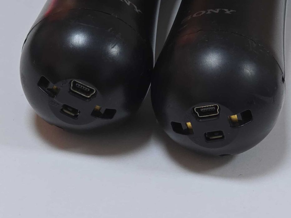 Kit 2 Controlere move Sony PlayStation Move, Model CECH-ZCM1E PS3 / PS4 / PSVR