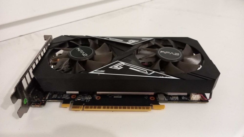 Видеокарта NVIDIA GTX 1650 от KFA2