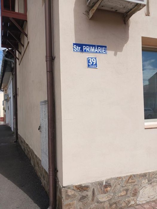Două  Spații Comercial Cu Mansarda - Oradea,Zona Centrala
