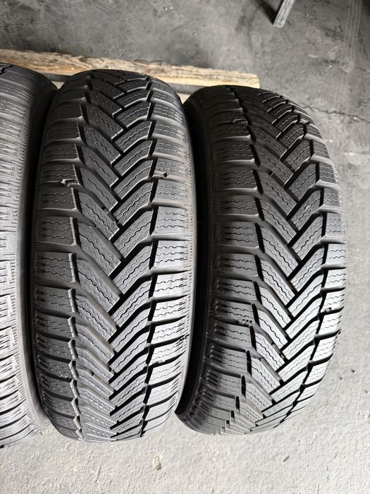 4 anvelope iarna ca NOI 185/65/15 , Michelin , 7.8 mm !