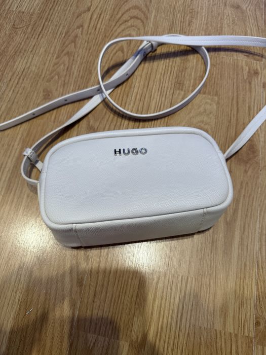 Оригинална Дамска чанта Hugo
