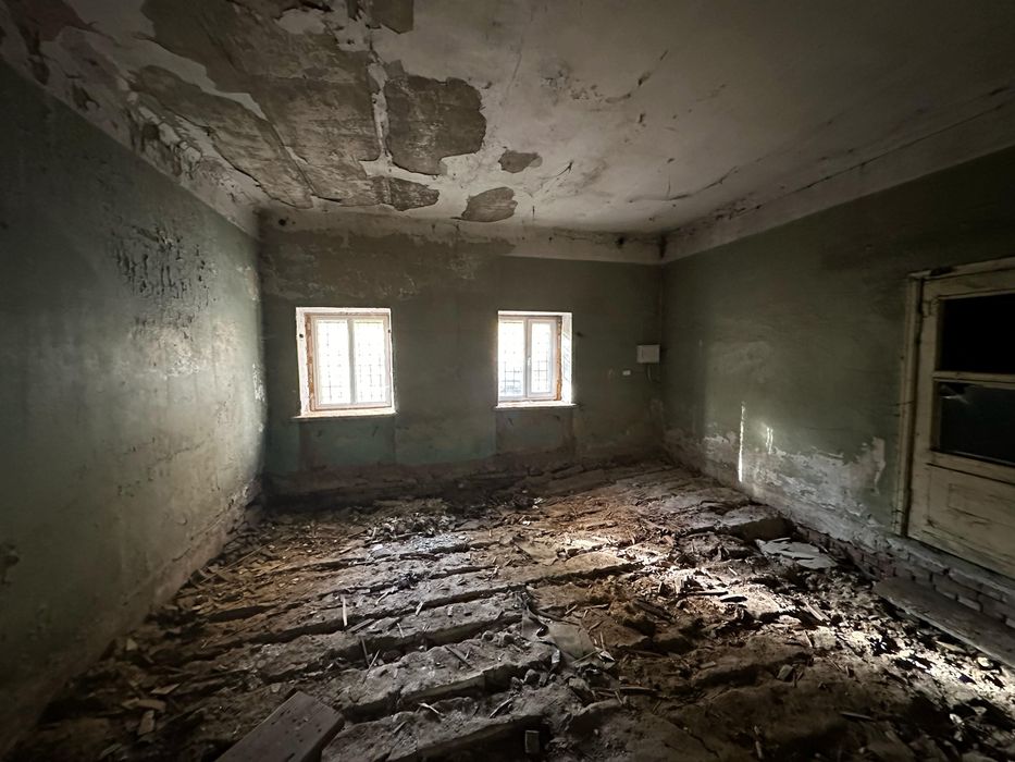 Продам срочно нежилое помещение