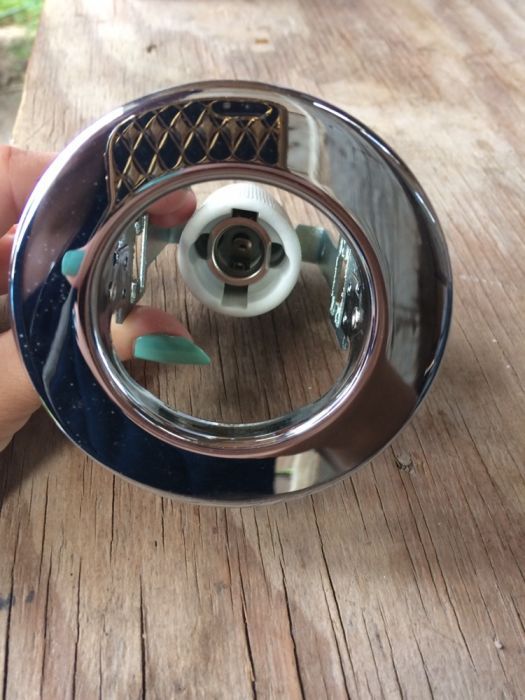 светильник точечный