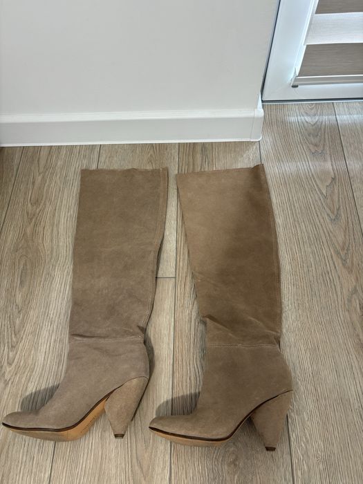 Велурени ботуши Bershka