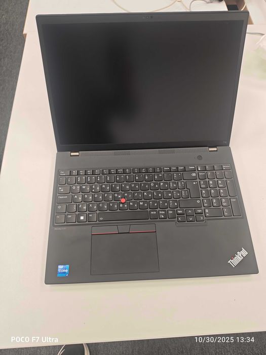 Лаптоп Lenovo ThinkPad T16 G2
Лаптоп Lenovo ThinkPad T16 G2 i7 32/512