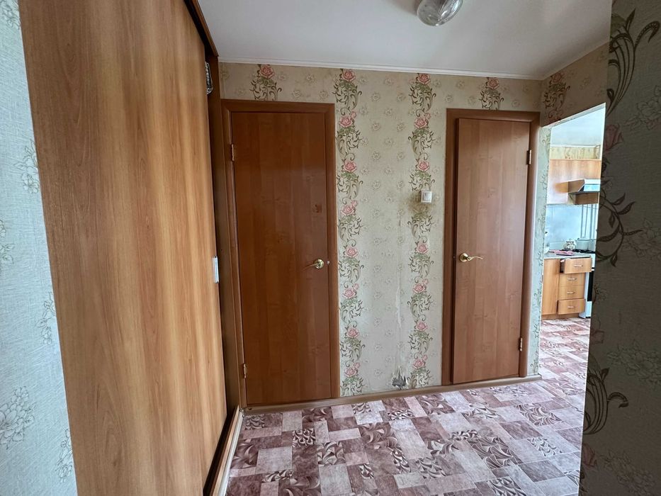 Продам 2 ком в 5мкр