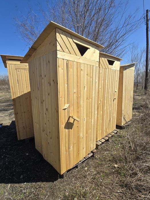 Туалет уличный с сидушкой