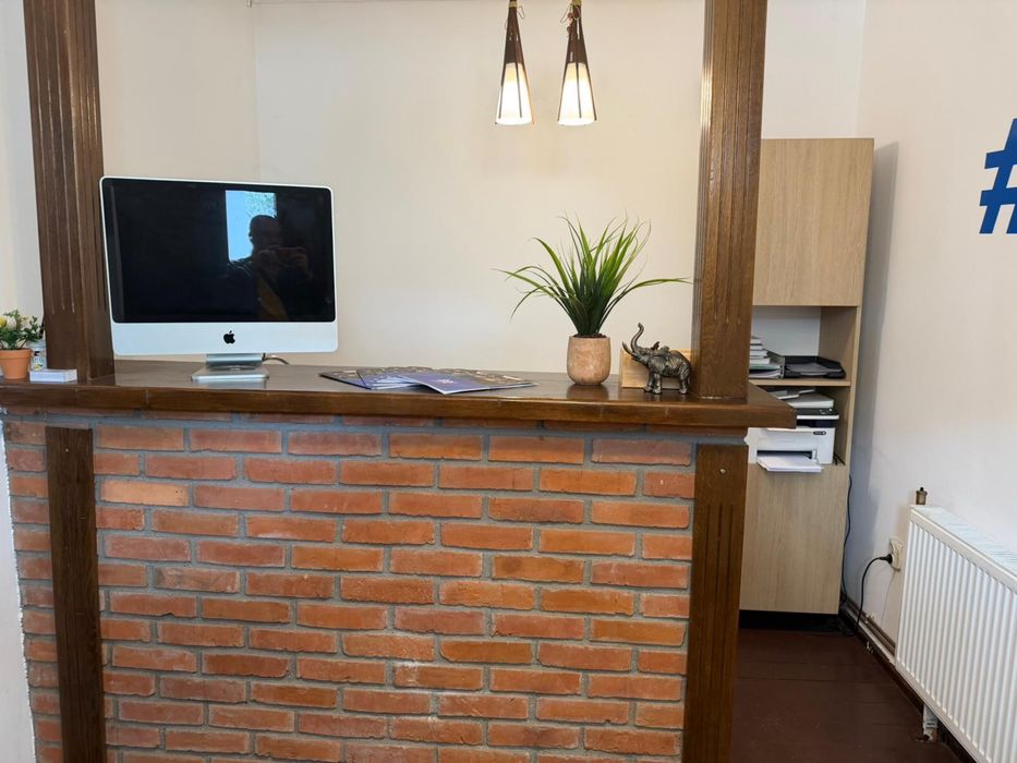 Inchiriez spatiu comercial