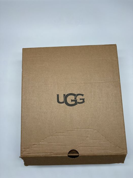 Ugg lowmel sand marimea 37
